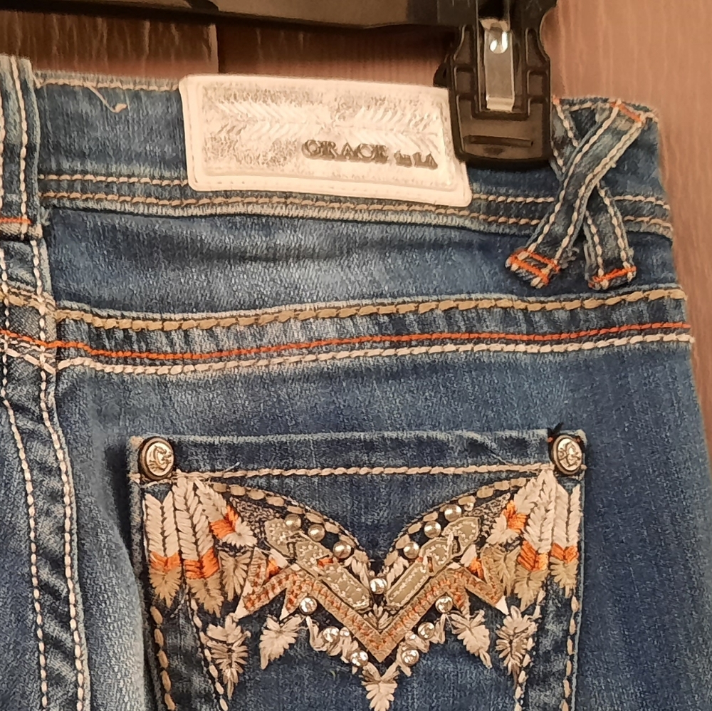 Jeans - Picture 5 of 5